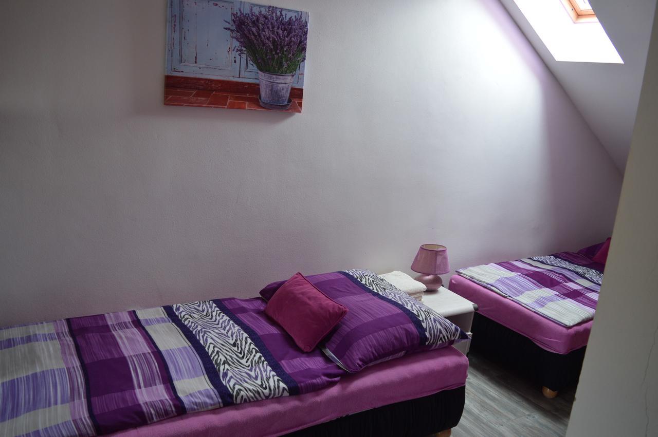 Guest House Hakluv Mlyn Hrabetice  Ngoại thất bức ảnh